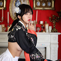 비비스타 화보 모델, 이유진, leeujin, 스튜디오촬영, 크롭저고리 흰치마 밑가슴노출 컨셉