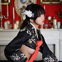 비비스타 화보 모델, 이유진, leeujin, 스튜디오촬영, 크롭저고리 흰치마 밑가슴노출 컨셉