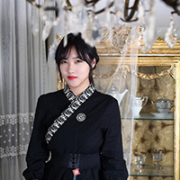 비비스타 화보 모델, 이유진, leeujin, 스튜디오촬영, 퓨전한복 블랙저고리치마 원피스 가슴노출 컨셉